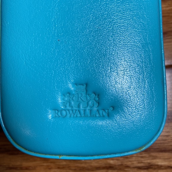 Rowallan jewelry case in Tiffany blue - Picture 2 of 11